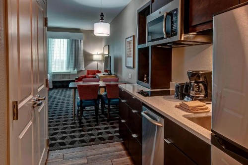 TownePlace Suites by Marriott Hot Springs - image 30
