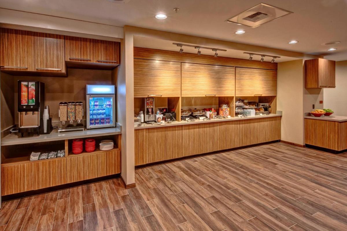 TownePlace Suites by Marriott Hot Springs - image 6