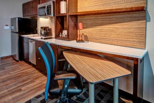 TownePlace Suites by Marriott Hot Springs - image 9