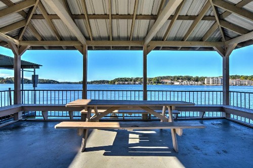 Hot Springs Condo on Lake Hamilton with Boat Slip!