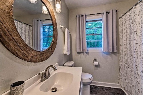 Centrally Located Hot Springs Home with Deck! - image 2