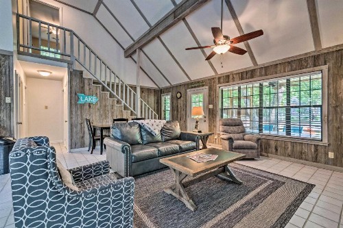 Hot Springs Home on Lake Hamilton with BBQ and 2 Kayaks - image 8
