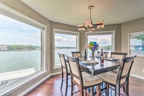 Hamiltons To-Do at the Lake Condo with Pool Access