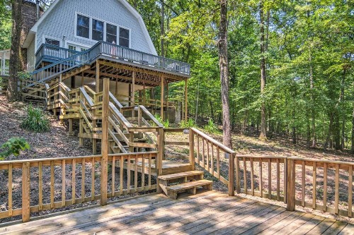 Mallards Rest Waterfront Hot Springs Home! - image 8