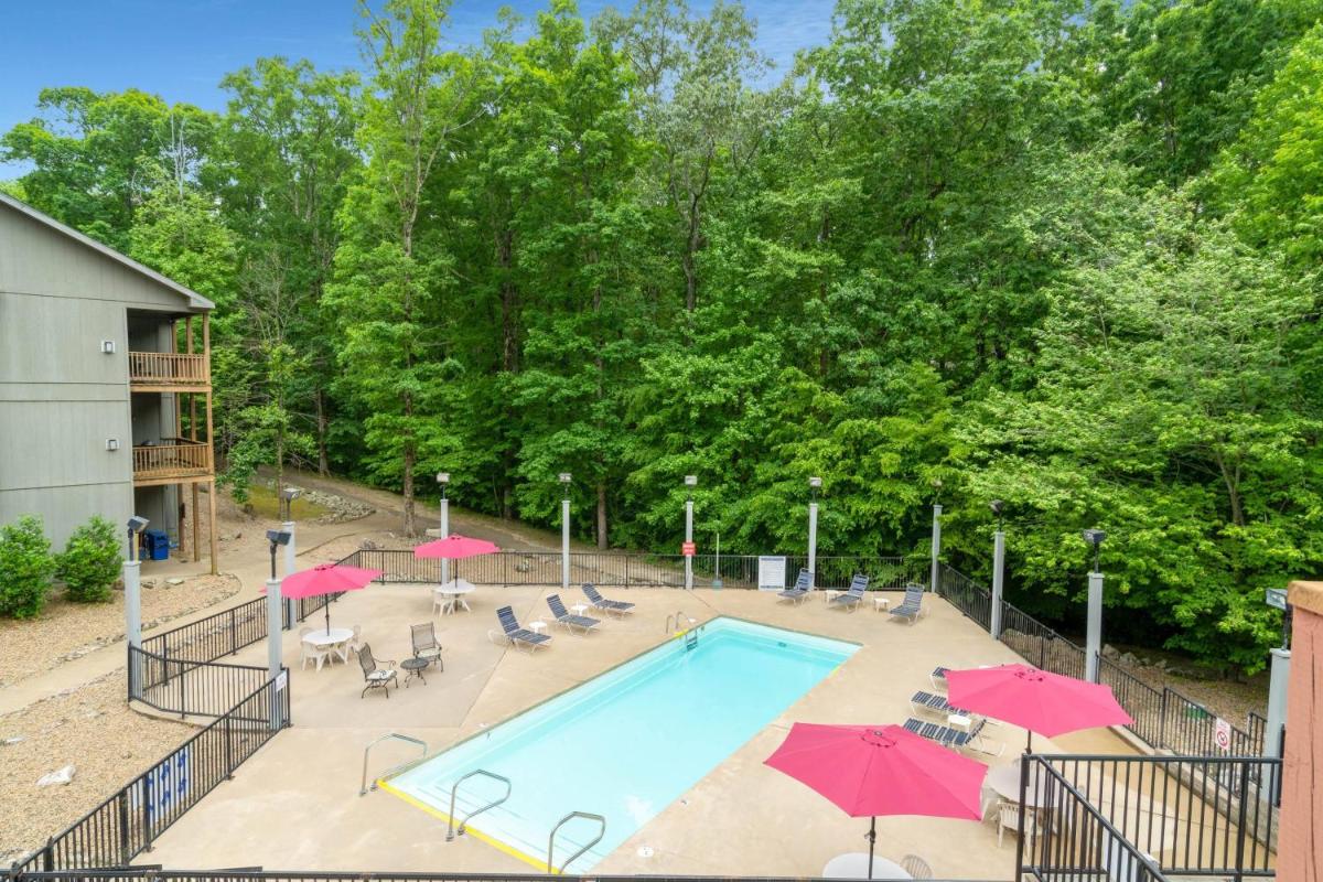 Los Lagos at Hot Springs Village a Ramada by Wyndham - image 2
