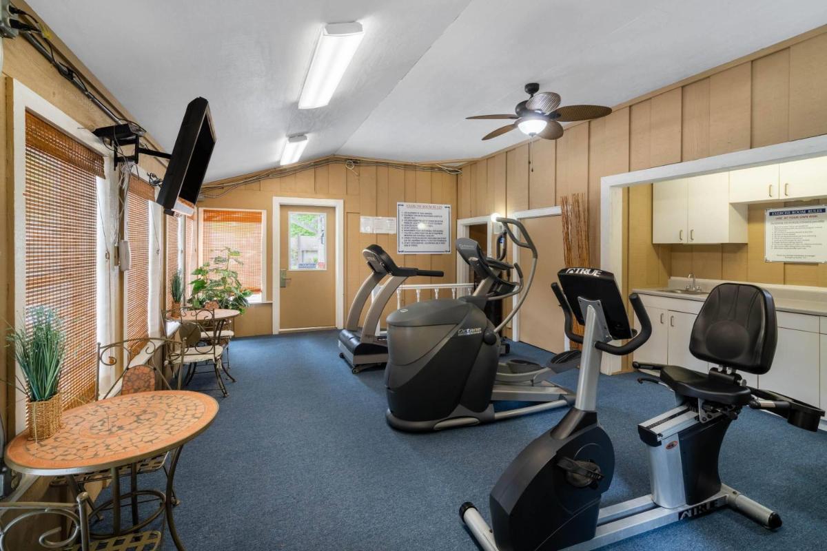 Los Lagos at Hot Springs Village a Ramada by Wyndham - image 3