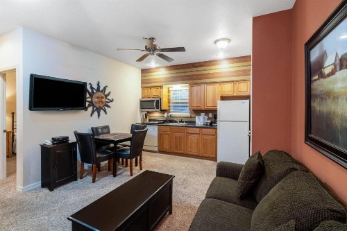 Los Lagos at Hot Springs Village a Ramada by Wyndham - image 35