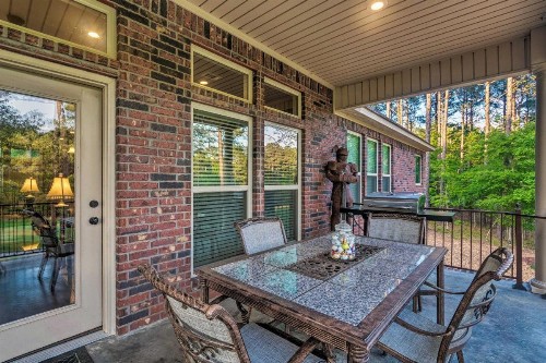 Hot Springs Family Home on Granada Golf Course! - image 11