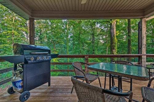 Hot Springs Village Home Walk to Lake and Golf - image 5
