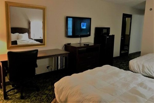 Rodeway Inn - image 6