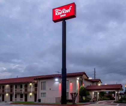 Red Roof Inn Houston North - FM1960 & I-45 - image 13