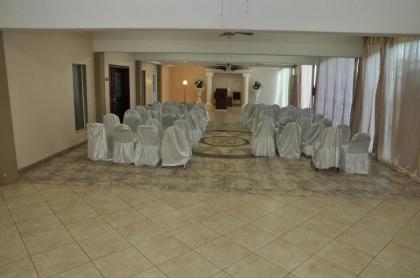 Western Inn - image 17