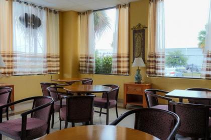 Great Value Inn Houston/Galleria - image 13