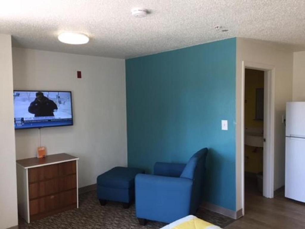 InTown Suites Extended Stay Houston/Stuebner Airline Rd - image 6