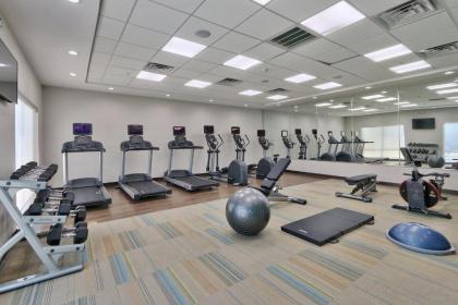 Holiday Inn Express & Suites - Houston East - Beltway 8 an IHG Hotel - image 20
