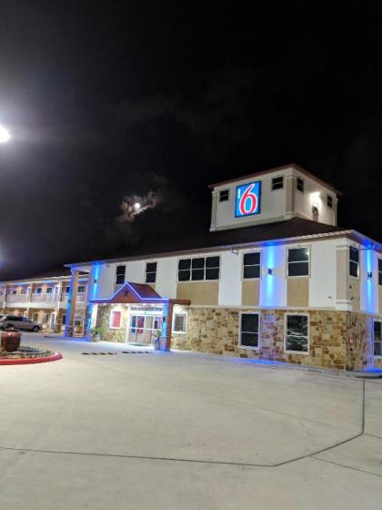 Motel 6-Houston TX - North - image 11