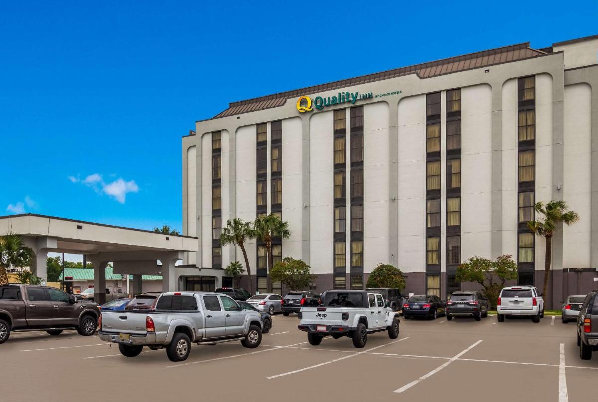 Quality Inn - image 4