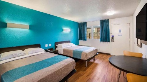 Motel 6 Houston TX FM 1960 Bammel - image 3