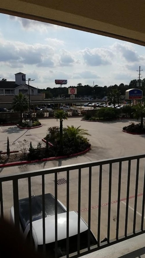 Motel 6 Houston TX – Willowbrook Mall - image 4