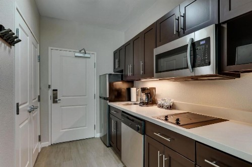 TownePlace Suites Houston I-10 East - image 18