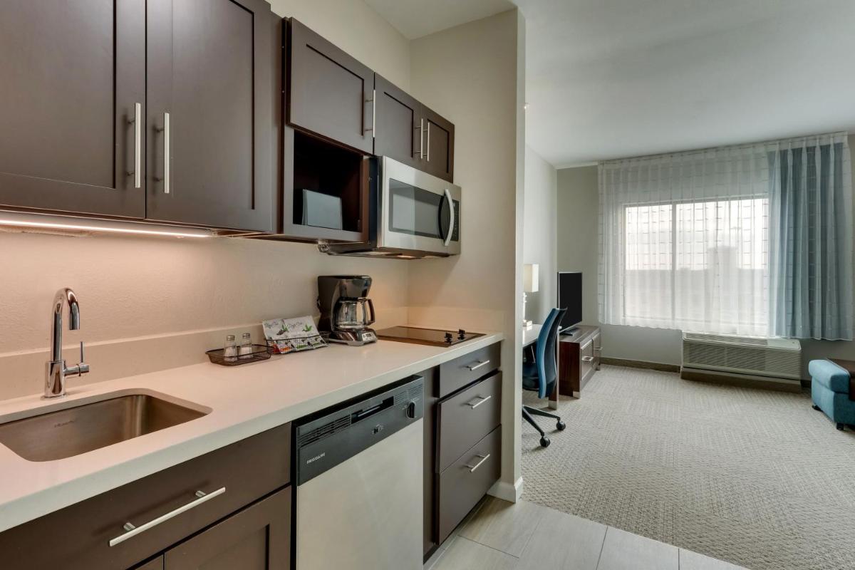 TownePlace Suites Houston I-10 East - image 5