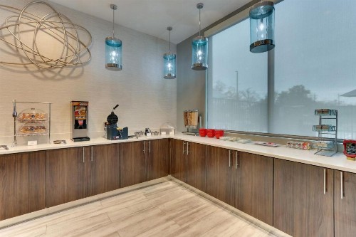 TownePlace Suites Houston I-10 East - image 9