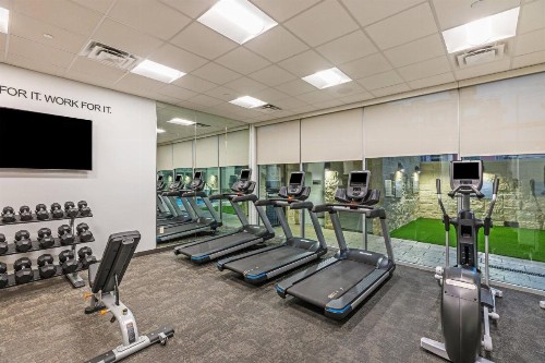 Fairfield Inn & Suites Houston Memorial City Area - image 31