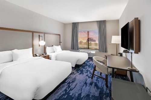 Fairfield Inn & Suites Houston Memorial City Area - image 5