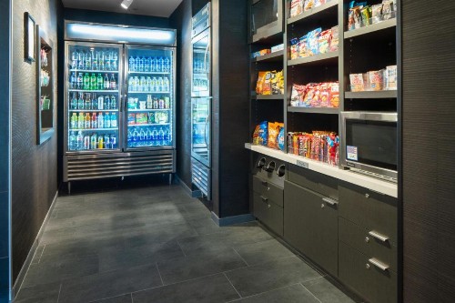 Courtyard by Marriott Houston Northeast - image 11