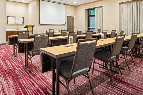 Courtyard by Marriott Houston Northeast - image 20