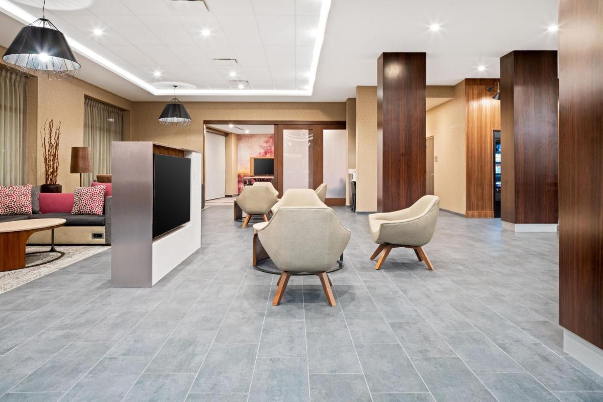 Courtyard by Marriott Houston Northeast - image 5