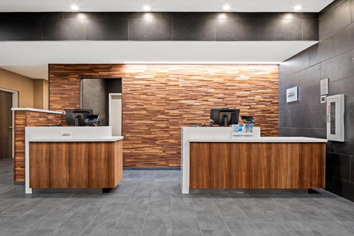 Courtyard by Marriott Houston Northeast - image 6