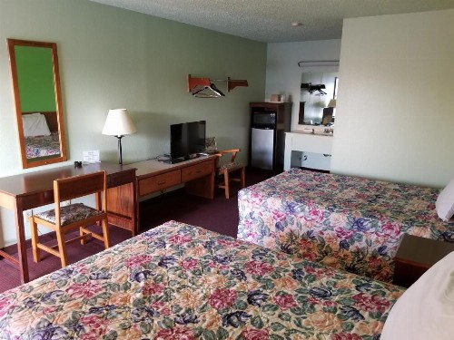 WestWorld Country Inn - image 7