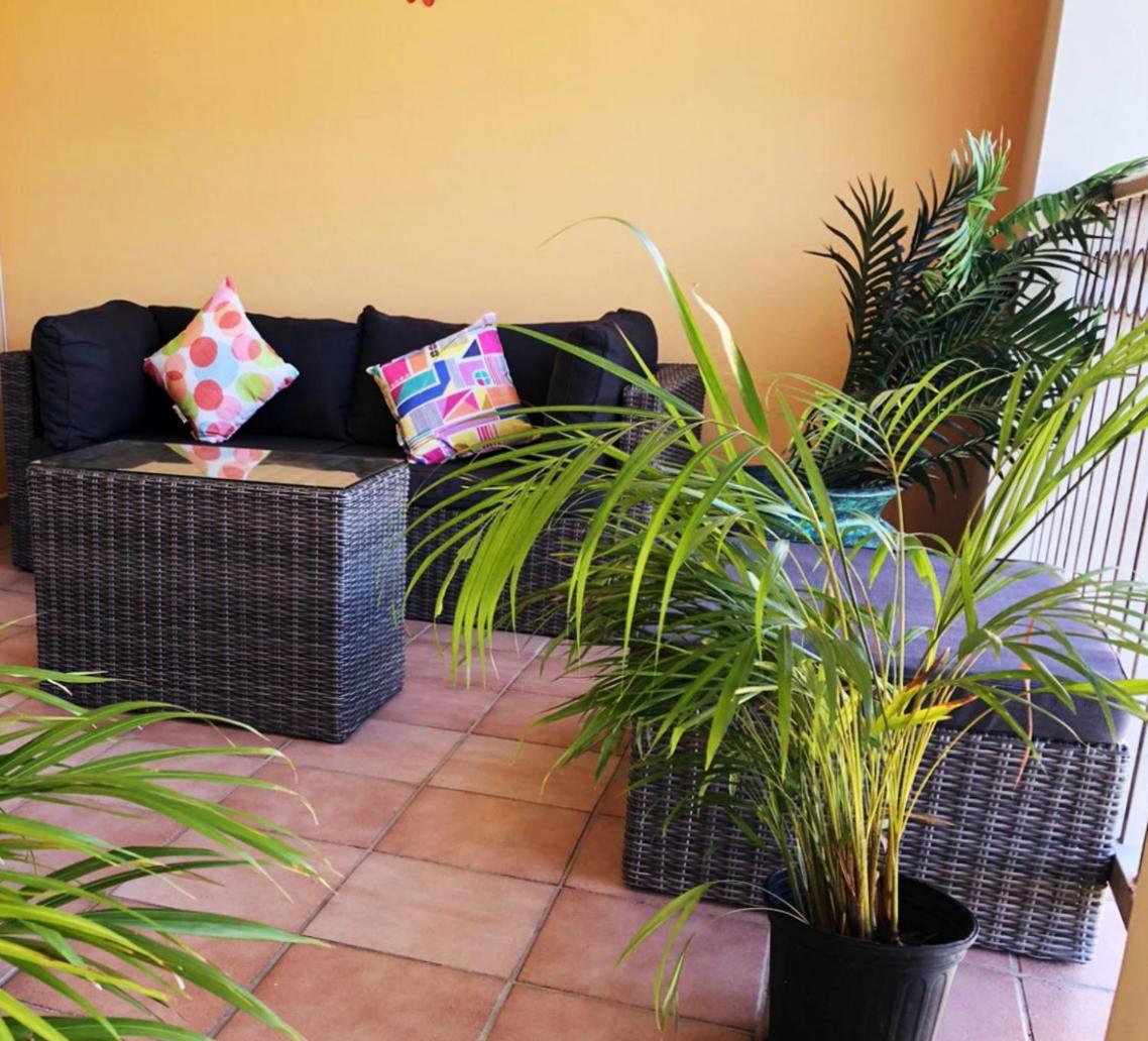 Mariposa Beach House - image 2