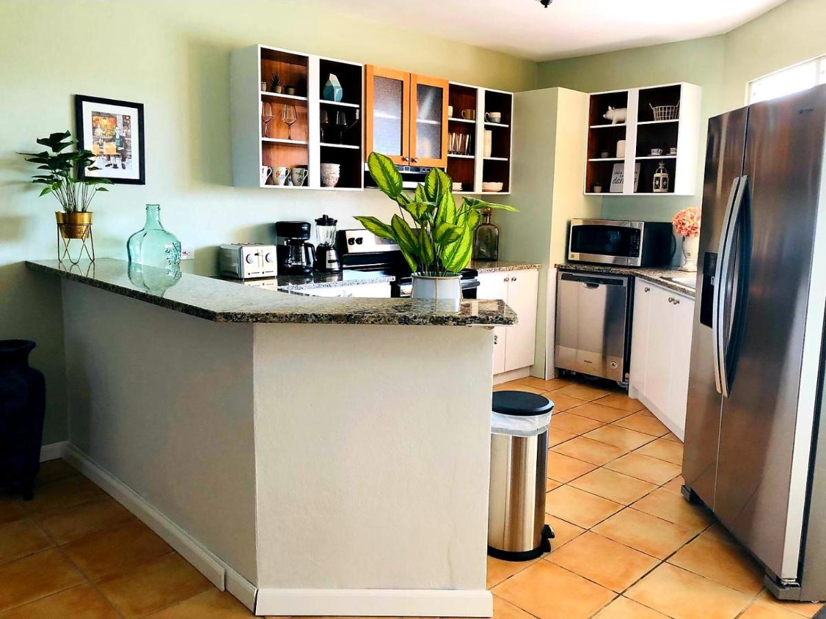 Mariposa Beach House - image 6