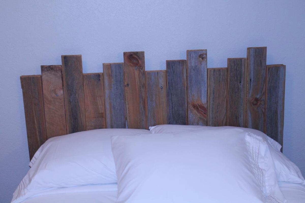 The BarnwooD Inn - image 2
