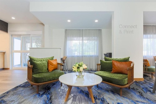 Fairfield Inn & Suites Houston Humble - image 1
