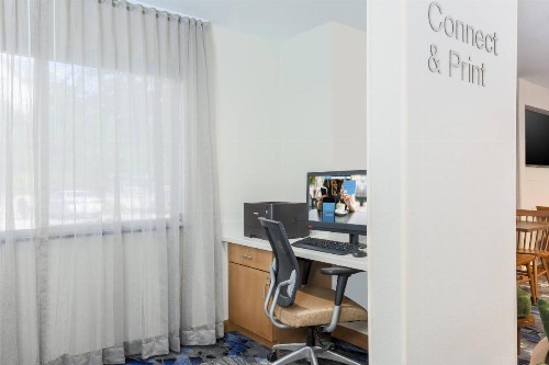 Fairfield Inn & Suites Houston Humble - image 10