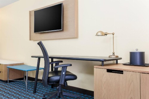 Fairfield Inn & Suites Houston Humble - image 4