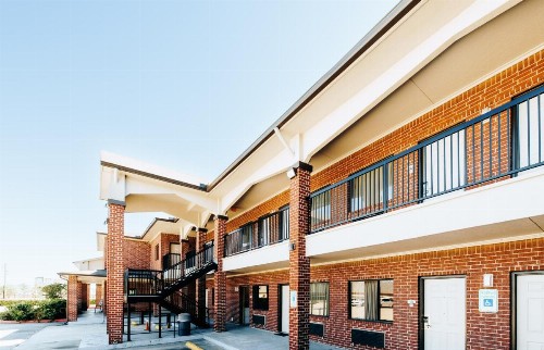 Winchester Inn and Suites Humble/IAH/North Houston - image 11