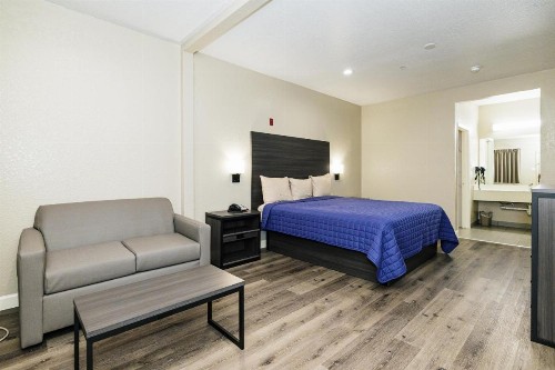 Winchester Inn and Suites Humble/IAH/North Houston - image 30