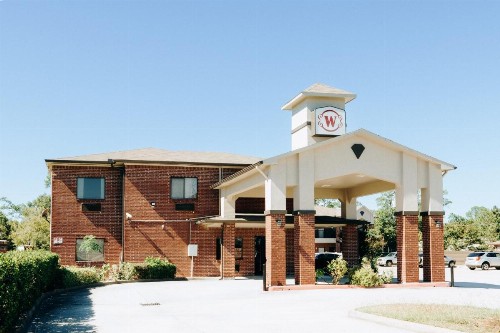 Winchester Inn and Suites Humble/IAH/North Houston - image 40