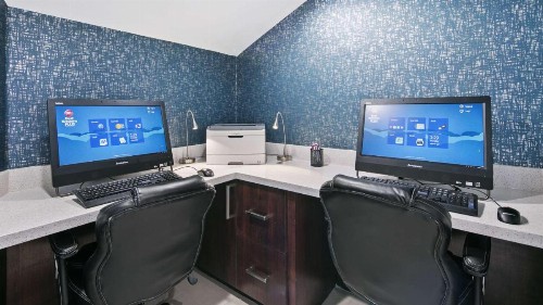 Best Western Plus Houston Atascocita Inn & Suites - image 30