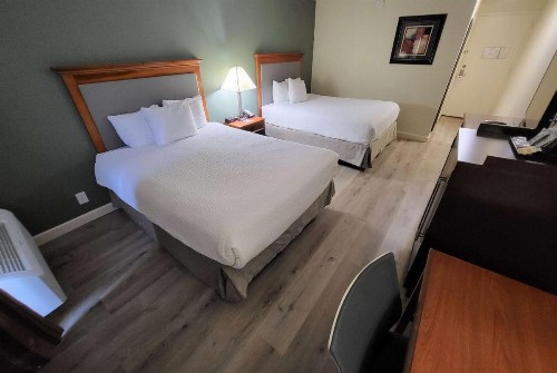 Ramada by Wyndham Houston Intercontinental Airport East - image 40