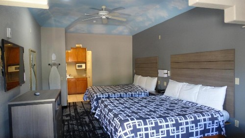 Regency Inn and Suites Humble - image 12