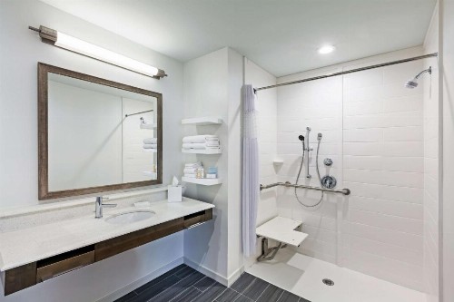 Hampton Inn & Suites Houston/Atascocita Tx - image 12