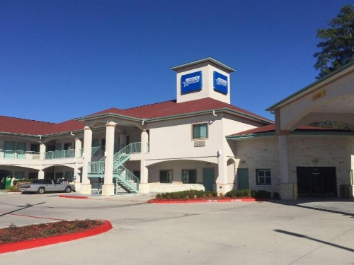 Americas Best Value Inn & Suites IAH Airport North