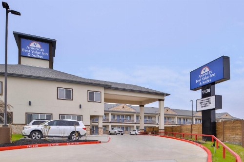 Americas Inn & Suites IAH North