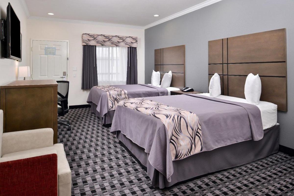 Americas Inn & Suites IAH North - image 6