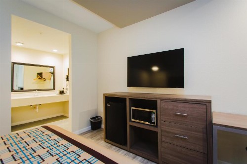 Scottish Inn & Suites - Atascocita - image 13